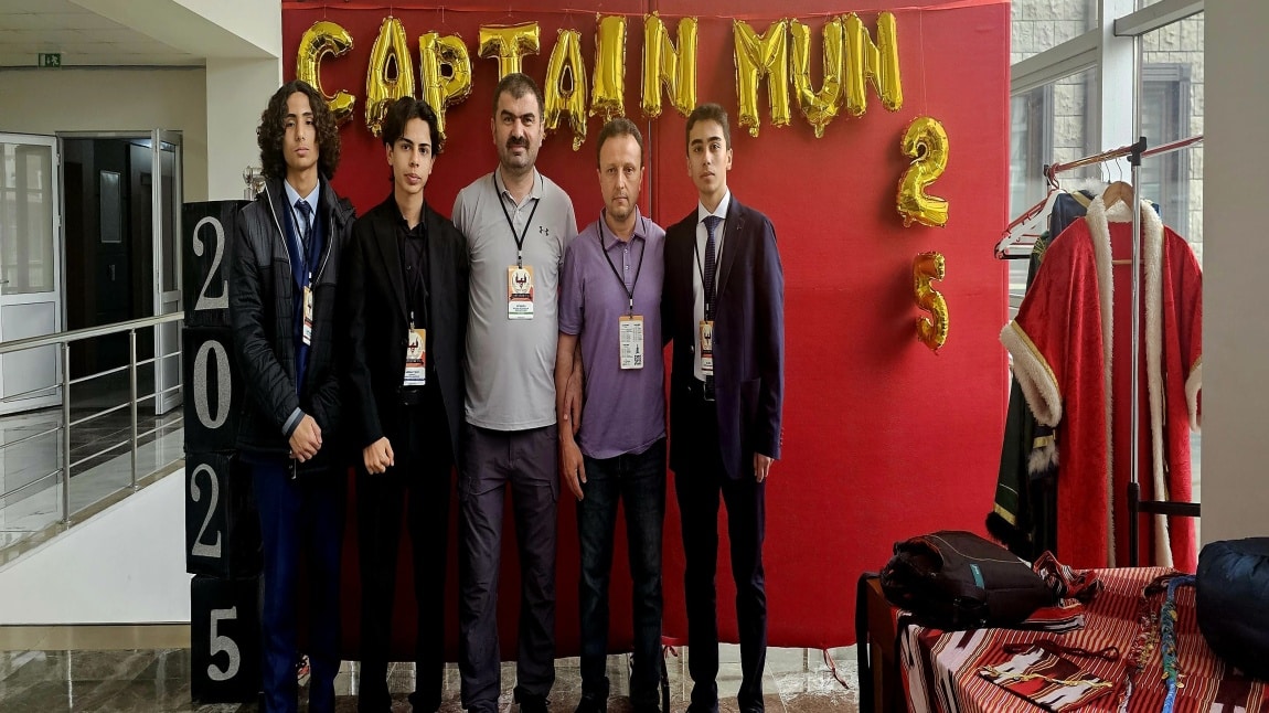CAPTAINMUN'25 Konferansına Katılım ve Başarılarımız